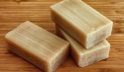 washing powder to clean the body of parasites