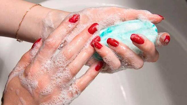 washing hands with soap to prevent worm infection